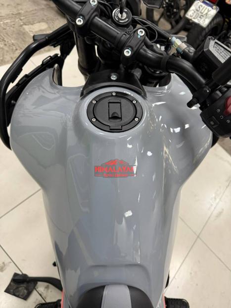 ROYAL ENFIELD Hymalayan 400 , Foto 4