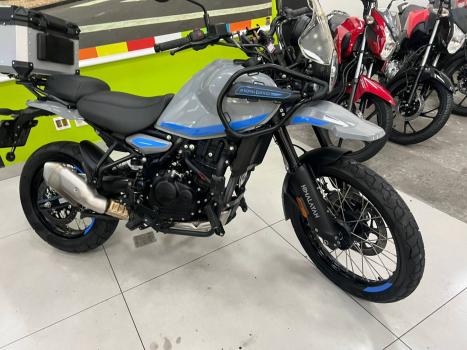 ROYAL ENFIELD Hymalayan 400 , Foto 2