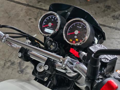 ROYAL ENFIELD Interceptor 650 , Foto 4