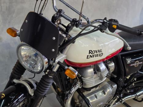 ROYAL ENFIELD Interceptor 650 , Foto 11