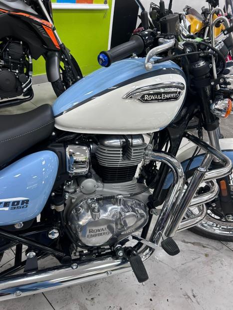 ROYAL ENFIELD Meteor 350 ABS, Foto 2