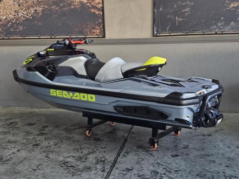 SEA DOO RXT X 325 , Foto 2
