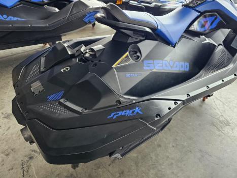 SEA DOO Spark 900 90 HP, Foto 2