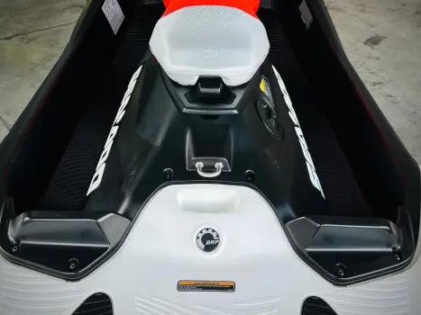 SEA DOO Spark Trixx 900 , Foto 8 SEA DOO Spark Trixx 900 , Foto 8