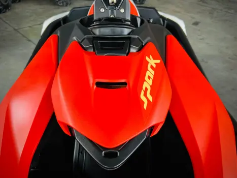 SEA DOO Spark Trixx 900 , Foto 9 SEA DOO Spark Trixx 900 , Foto 9