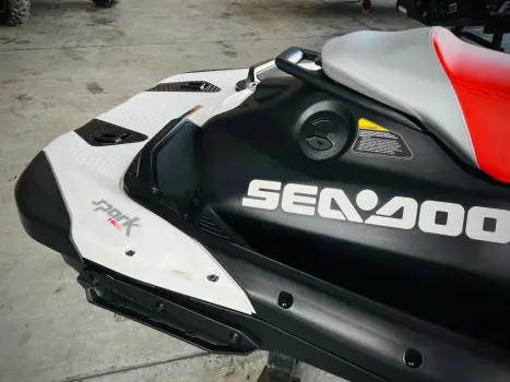 SEA DOO Spark Trixx 900 , Foto 14 SEA DOO Spark Trixx 900 , Foto 14