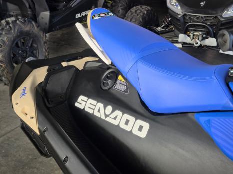 SEA DOO Spark Trixx 900 , Foto 3