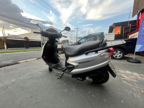 SUZUKI Burgman 125 , Foto 3 SUZUKI Burgman 125 , Foto 3