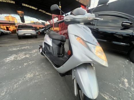 SUZUKI Burgman 125 , Foto 9 SUZUKI Burgman 125 , Foto 9