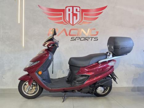 SUZUKI Burgman 125 , Foto 2