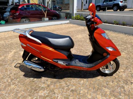 SUZUKI Burgman 125 , Foto 4