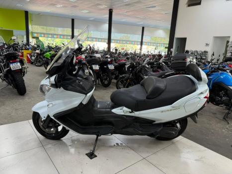 SUZUKI Burgman 650 EXECUTIVE, Foto 4
