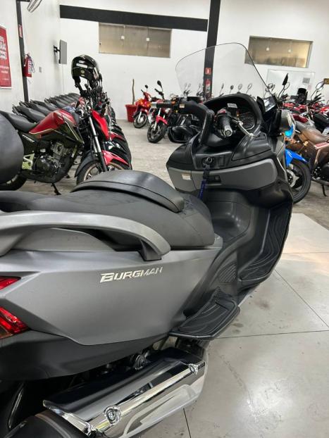 SUZUKI Burgman 650 EXECUTIVE, Foto 9
