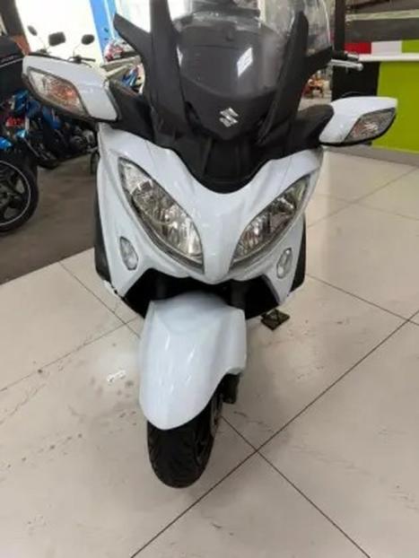 SUZUKI Burgman 650 EXECUTIVE, Foto 6