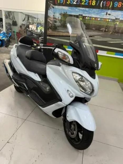 SUZUKI Burgman 650 EXECUTIVE, Foto 8
