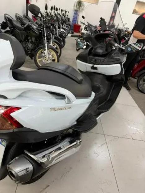 SUZUKI Burgman 650 EXECUTIVE, Foto 10