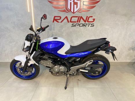 SUZUKI Gladius 650 , Foto 2 SUZUKI Gladius 650 , Foto 2