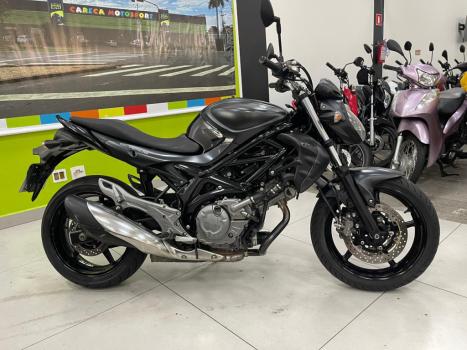 SUZUKI Gladius 650 , Foto 12