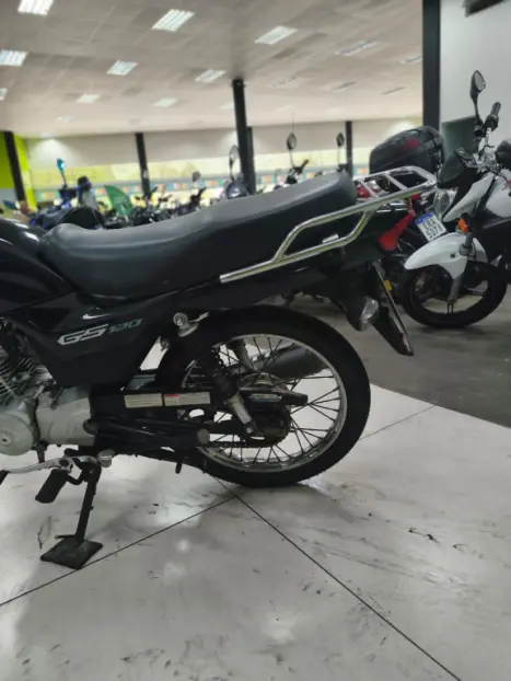 SUZUKI GS 120 , Foto 9 SUZUKI GS 120 , Foto 9