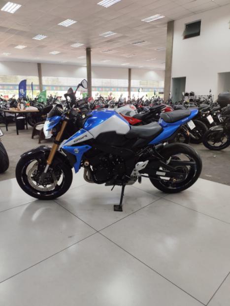 SUZUKI GSR 750 A ABS, Foto 7