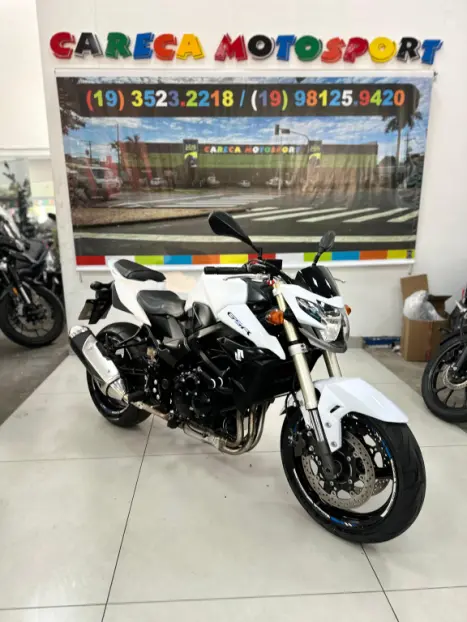 SUZUKI GSR 750 A ABS, Foto 1