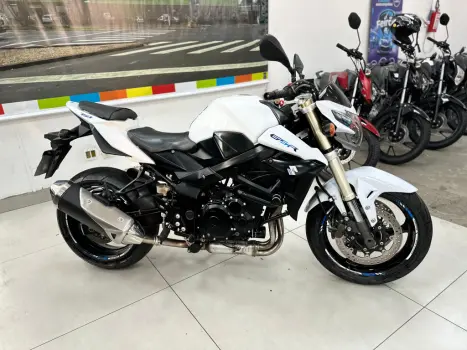 SUZUKI GSR 750 A ABS, Foto 9