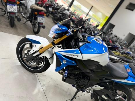 SUZUKI GSR 750 A ABS, Foto 10