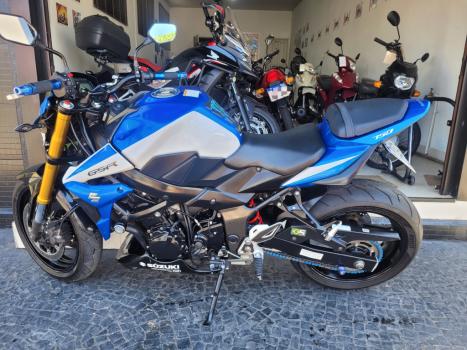 SUZUKI GSR 750 ZA, Foto 2 SUZUKI GSR 750 ZA, Foto 2