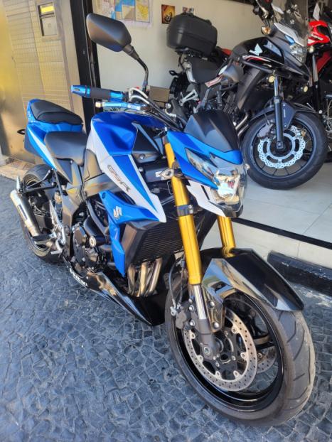 SUZUKI GSR 750 ZA, Foto 7 SUZUKI GSR 750 ZA, Foto 7