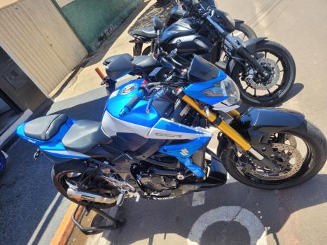 SUZUKI GSR 750 ZA, Foto 8 SUZUKI GSR 750 ZA, Foto 8