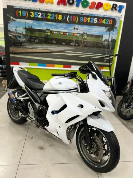 SUZUKI GSX 1250 FA , Foto 1