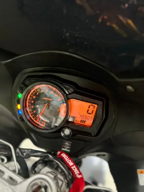 SUZUKI GSX 1250 FA , Foto 2