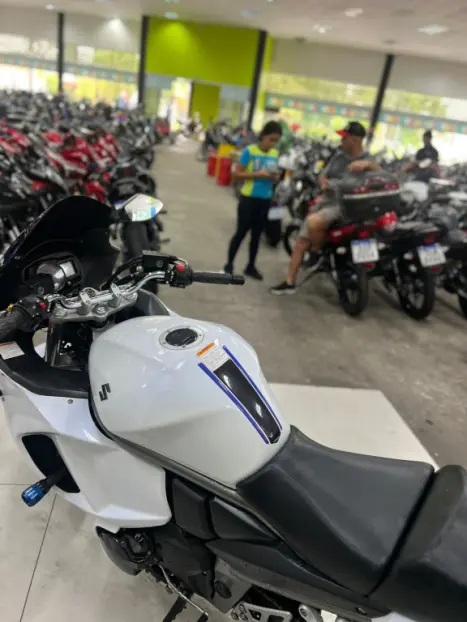 SUZUKI GSX 1250 FA , Foto 11