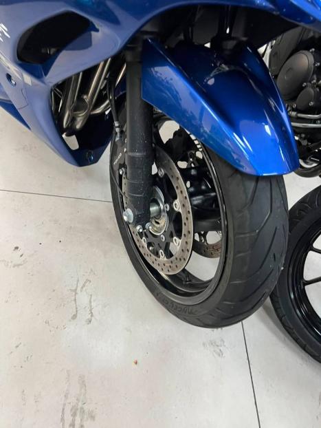 SUZUKI GSX 1250 FA , Foto 5