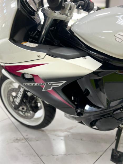 SUZUKI GSX 650 F , Foto 8