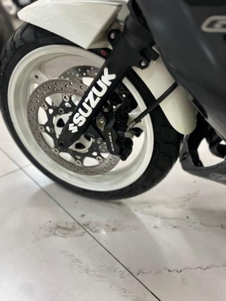 SUZUKI GSX 650 F , Foto 11