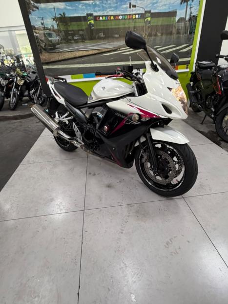 SUZUKI GSX 650 F , Foto 2