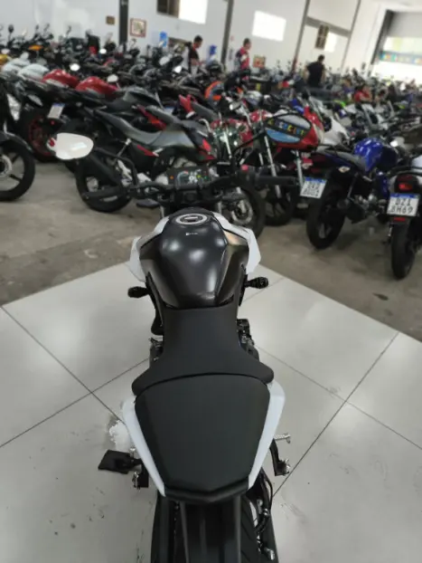 SUZUKI GSX 8S , Foto 7