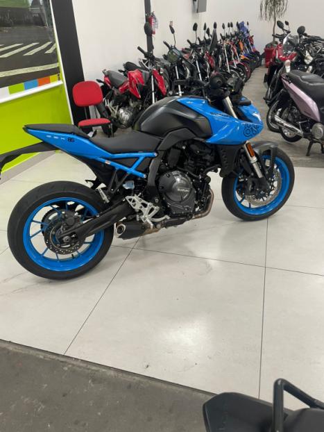 SUZUKI GSX 8S , Foto 3