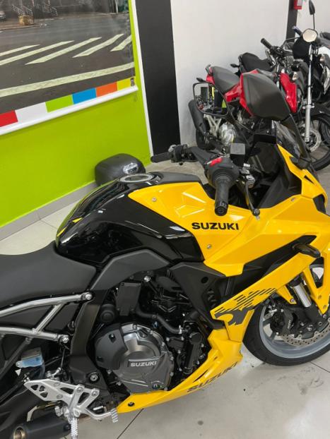 SUZUKI GSX 8S , Foto 4