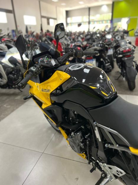 SUZUKI GSX 8S , Foto 10