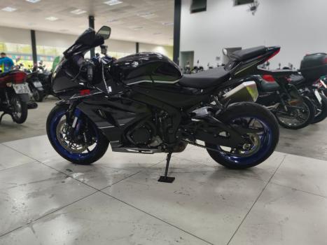 SUZUKI GSX-R 1000 SRAD , Foto 2
