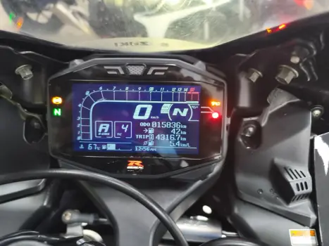 SUZUKI GSX-R 1000 SRAD , Foto 13
