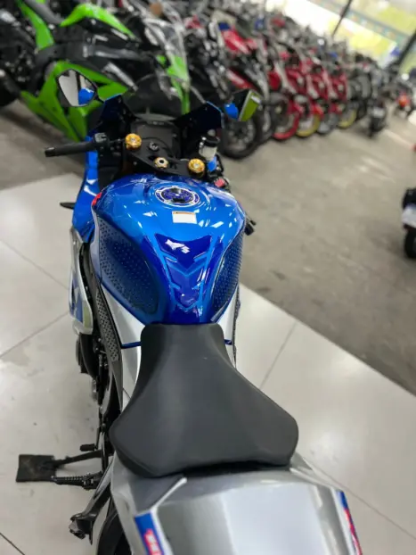 SUZUKI GSX-R 1000 SRAD , Foto 2