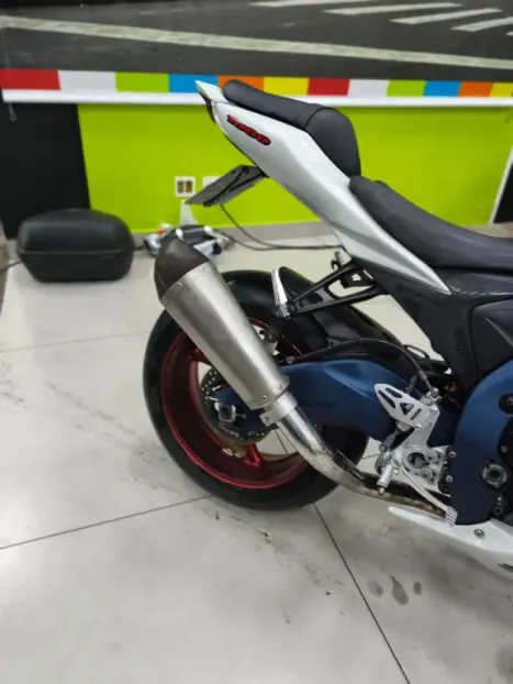 SUZUKI GSX-R 1000 SRAD , Foto 4