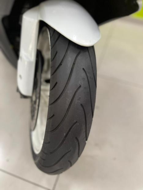 SUZUKI GSX-R 750 Srad , Foto 7