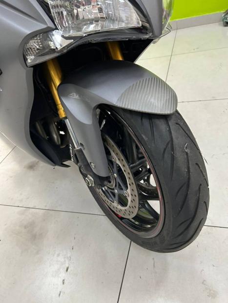SUZUKI GSX-S 1000 , Foto 2