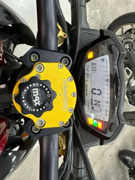 SUZUKI GSX-S 1000 A, Foto 6