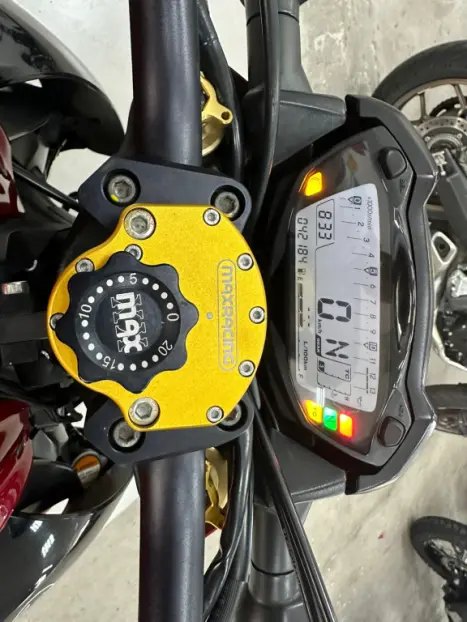 SUZUKI GSX-S 1000 A, Foto 8