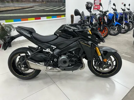 SUZUKI GSX-S 1000 A, Foto 1 SUZUKI GSX-S 1000 A, Foto 1